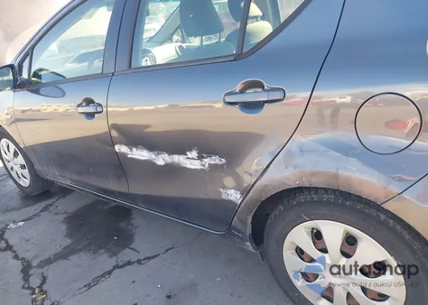 2012 Toyota Prius C Two из США, поврежденный, VIN JTDKDTB36C1031094